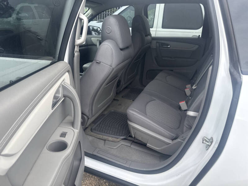 2016 Chevrolet Traverse LS