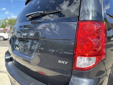 2014 Dodge Grand Caravan SXT