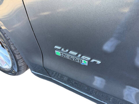 2017 Ford Fusion Energi SE Luxury