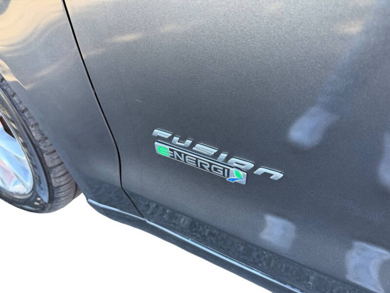 2017 Ford Fusion Energi SE Luxury