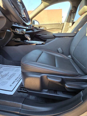 2025 Chevrolet Trax RS