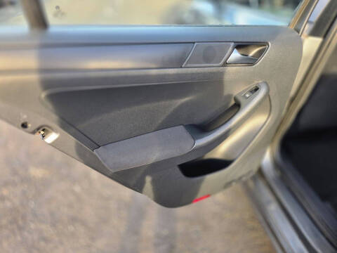 2012 Volkswagen Jetta