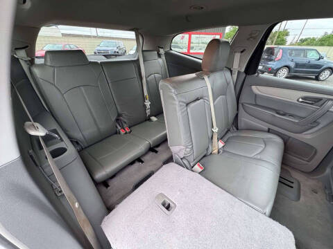 2016 Chevrolet Traverse LS