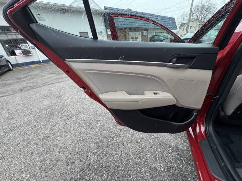 2017 Hyundai Elantra Limited