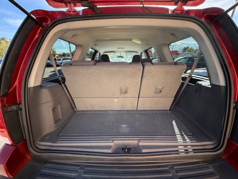 2005 Ford Expedition XLS