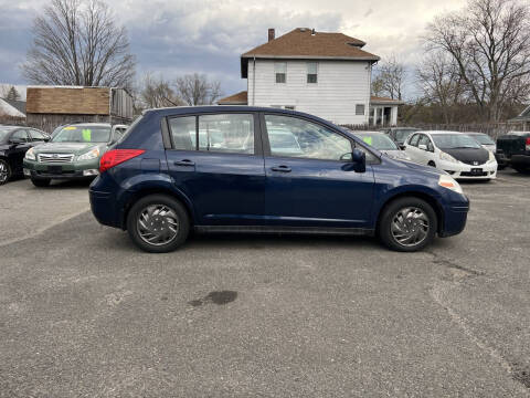 2008 Nissan Versa 1.8 S