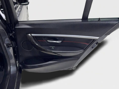 2017 BMW 3 Series 330i