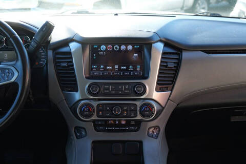 2017 Chevrolet Suburban LT