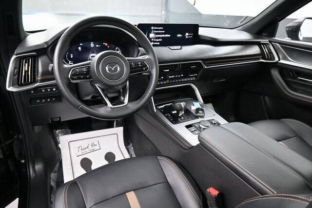 2024 Mazda CX-90 Plug-in Hybrid Premium Plus