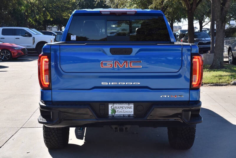 2024 GMC Sierra 1500 AT4X