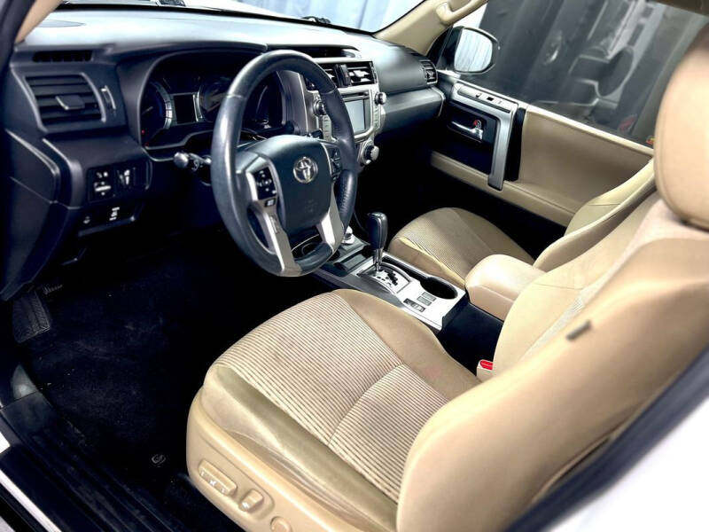 2017 Toyota 4Runner SR5