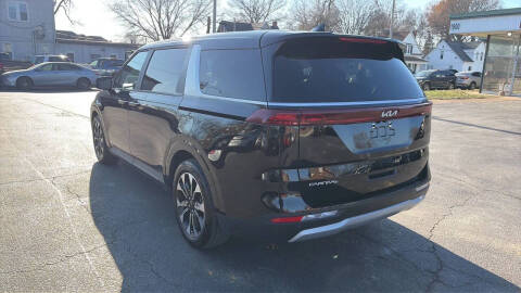 2024 Kia Carnival EX