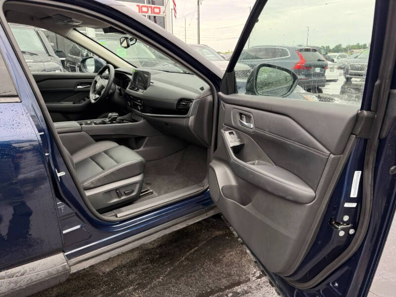 2026 Nissan Rogue SL