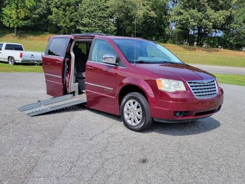 2009 Chrysler WHEELCHAIR ACCESS for sale at JR's Auto Sales Inc. in Shelby NC