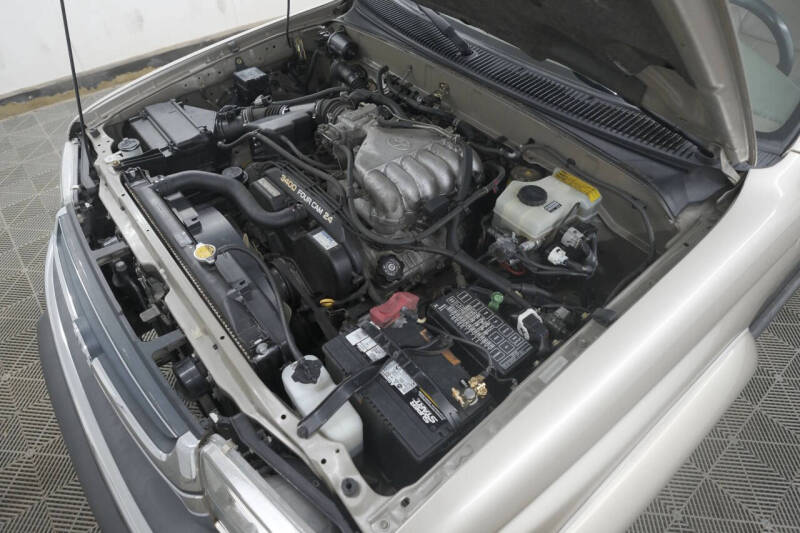 2002 Toyota 4Runner SR5