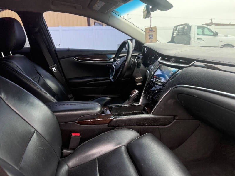 2014 Cadillac XTS Luxury Collection