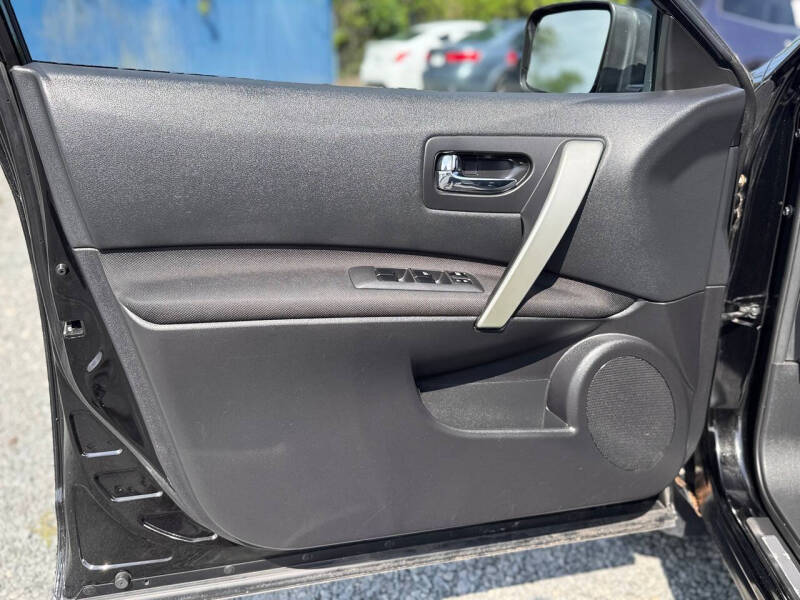 2013 Nissan Rogue SV