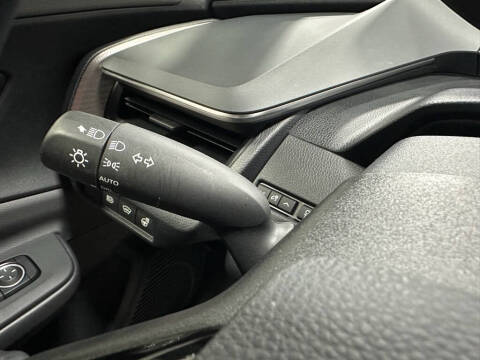 2025 Toyota Prius XLE