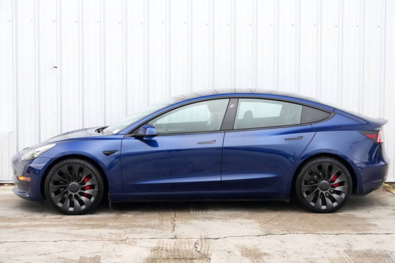 2023 Tesla Model 3 Performance