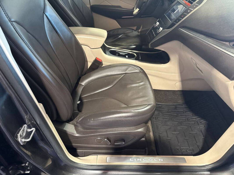 2017 Lincoln MKC Reserve