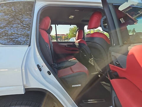 2022 Lexus LX 600 F SPORT Handling