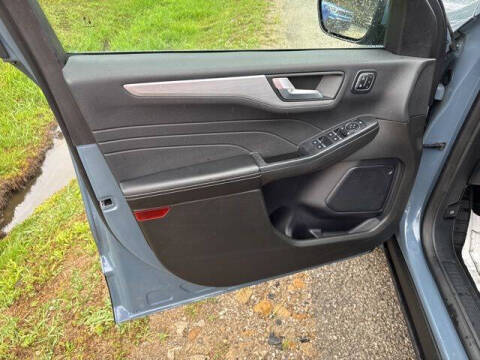 2024 Ford Escape Platinum