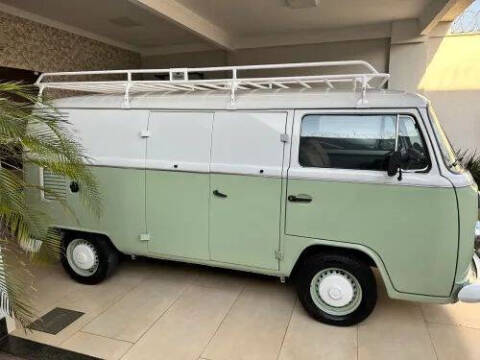 1990 Volkswagen Bus