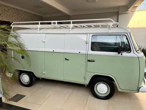 1990 Volkswagen Bus