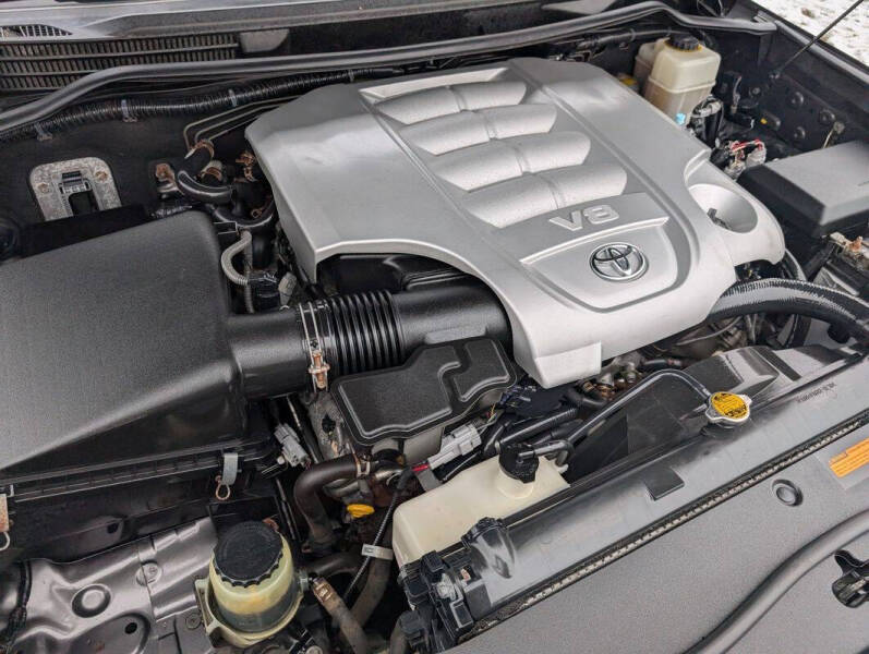 2013 Toyota Land Cruiser