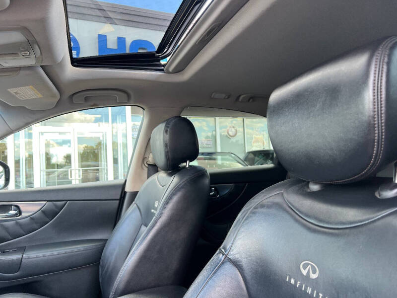 2010 Infiniti FX35