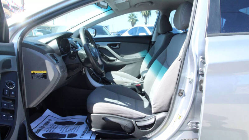 2015 Hyundai Elantra
