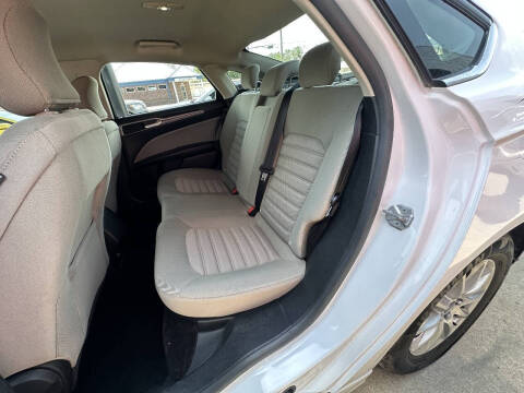 2017 Ford Fusion S