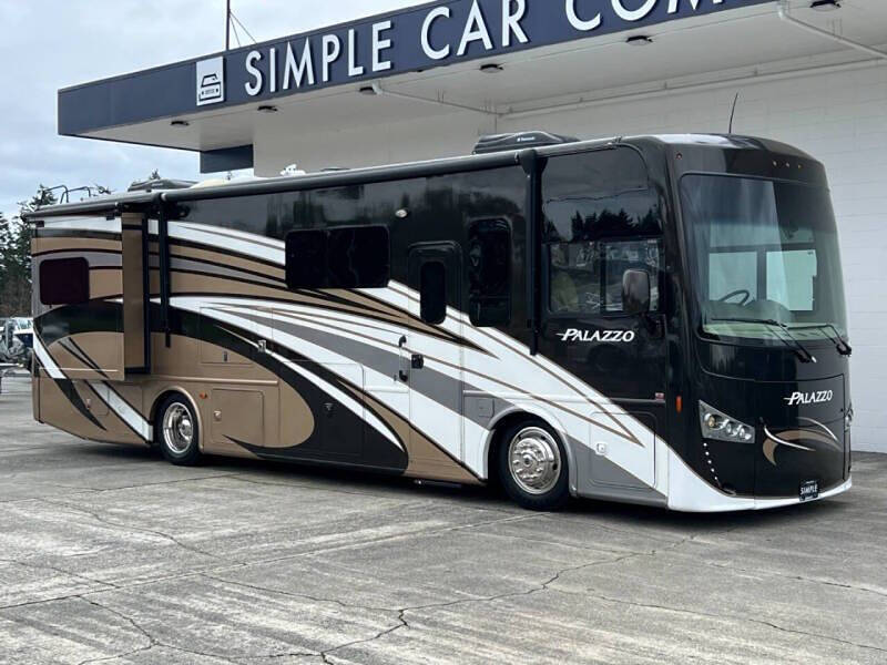 2016 Thor Motor Coach Palazzo for sale at Simple Car Company in Oak Harbor, WA