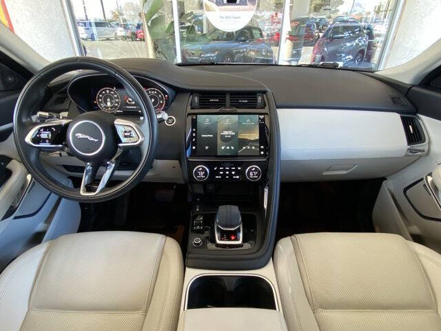 2022 Jaguar E-PACE P250 SE