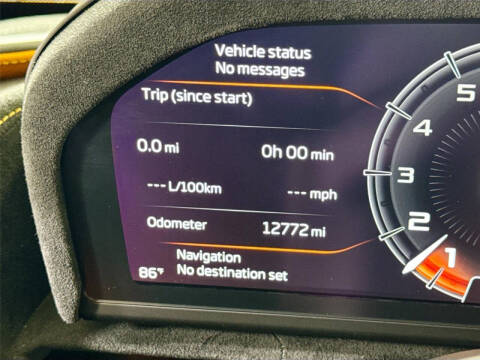 2022 McLaren 720S Performance