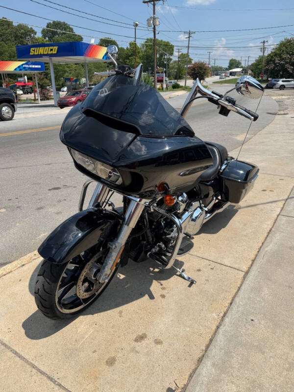 2021 Harley-Davidson Road Glide FLTRX