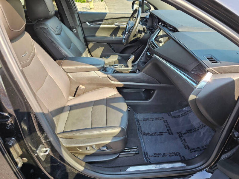 2021 Cadillac XT5 Premium Luxury