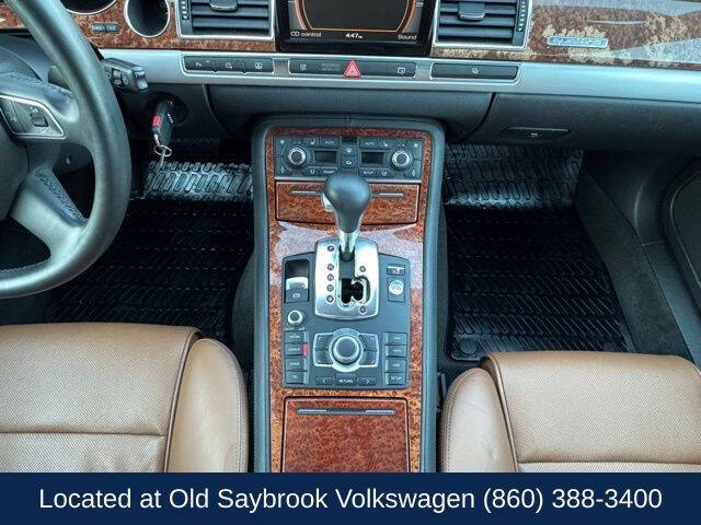 2010 Audi A8 L quattro