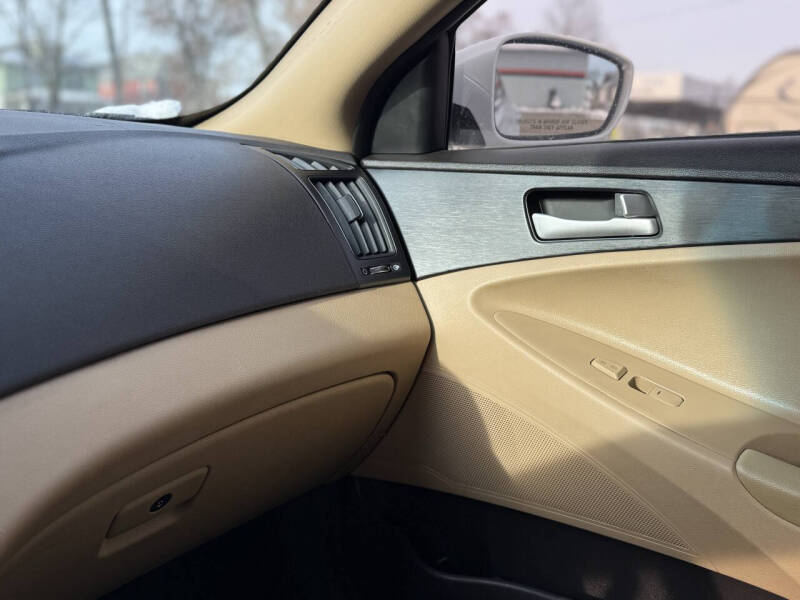 2011 Hyundai Sonata GLS