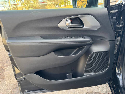 2019 Chrysler Pacifica Touring Plus