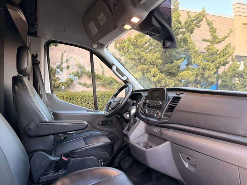 2021 Ford Transit 250