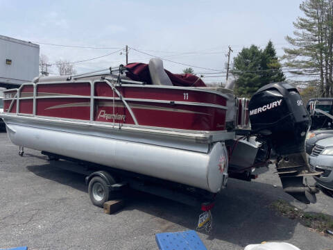 2011 Premier Marine Explorer 200