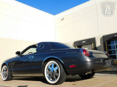 2003 Ford Thunderbird