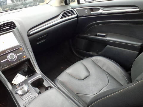 2020 Ford Fusion Energi Titanium