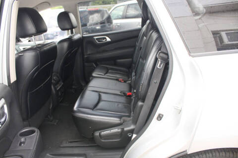 2018 Nissan Pathfinder Platinum