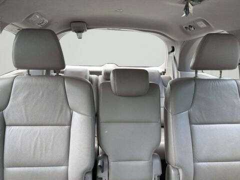 2011 Honda Odyssey EX-L w/DVD