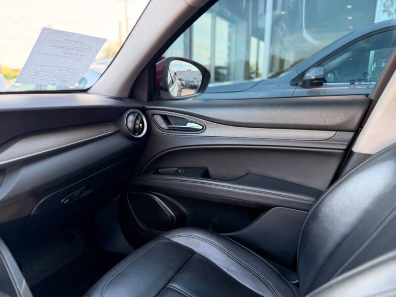 2021 Alfa Romeo Stelvio Ti