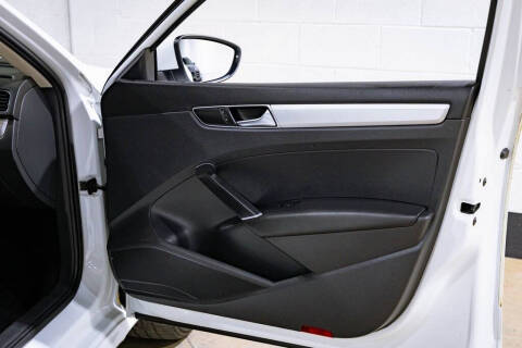 2017 Volkswagen Passat 1.8T S