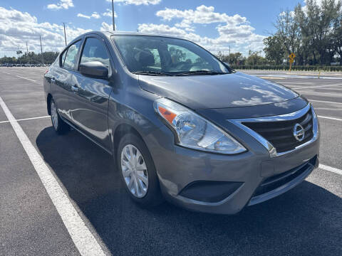 2018 Nissan Versa SV