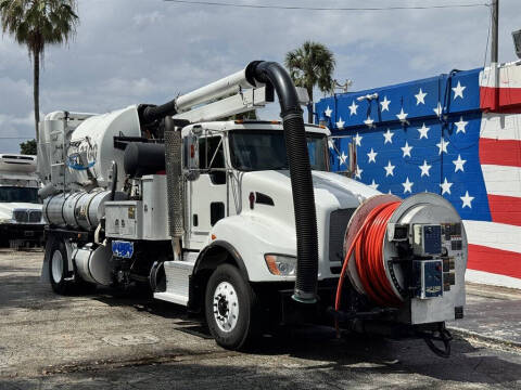 2014 Kenworth T4 Series